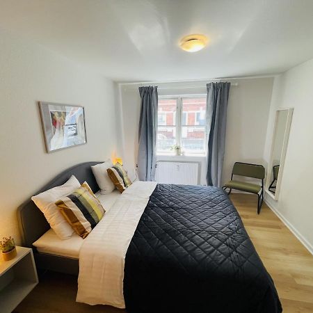Aday - Central Terrace Apartment In Hjørring Esterno foto