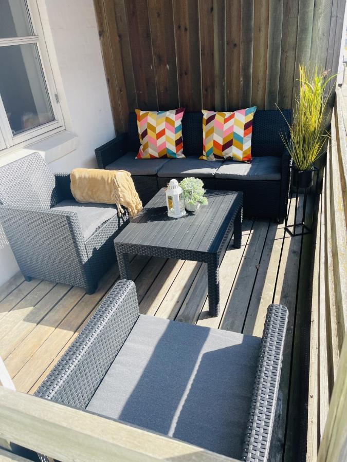 Aday - Central Terrace Apartment In Hjørring Esterno foto