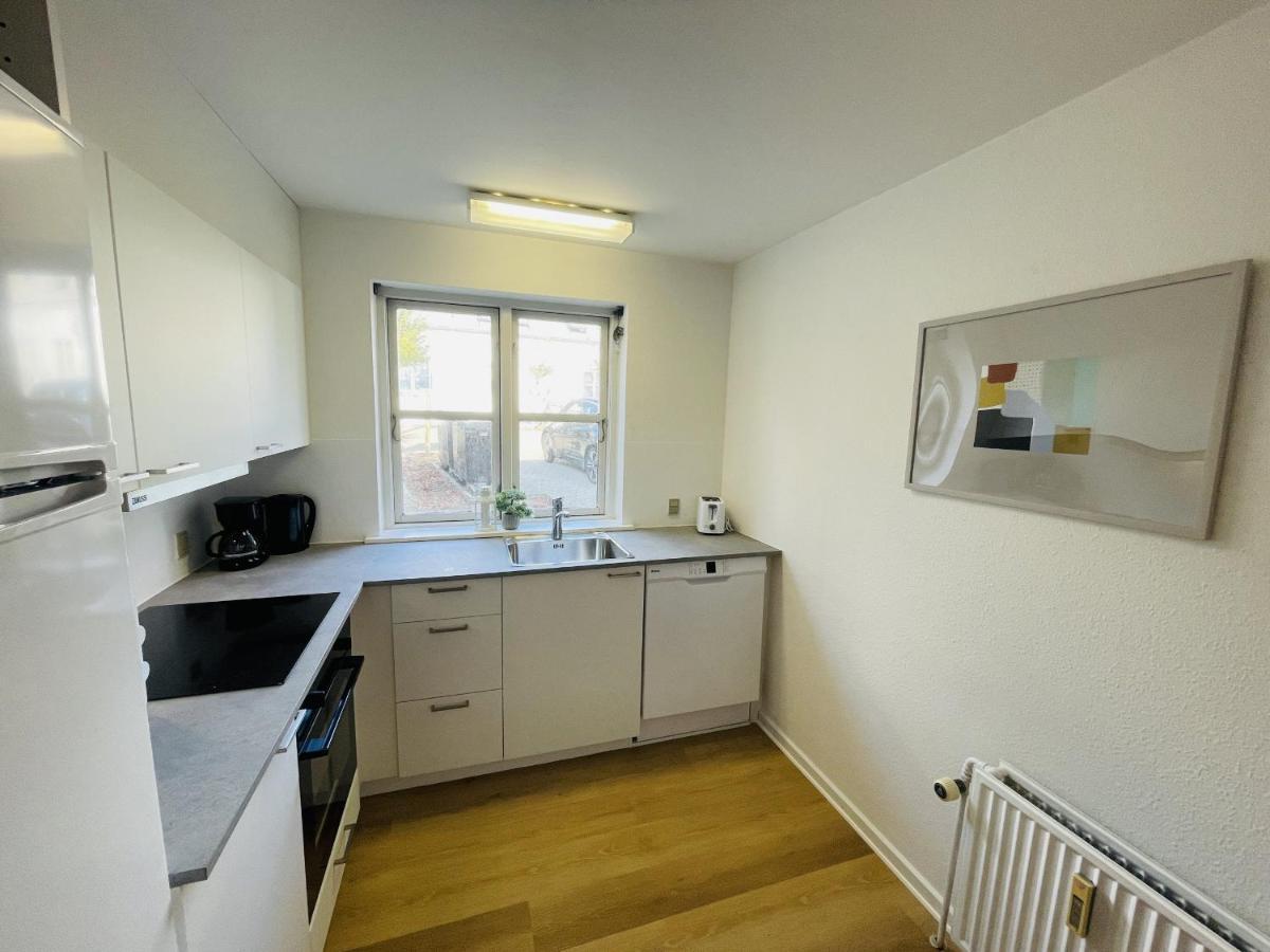 Aday - Central Terrace Apartment In Hjørring Esterno foto