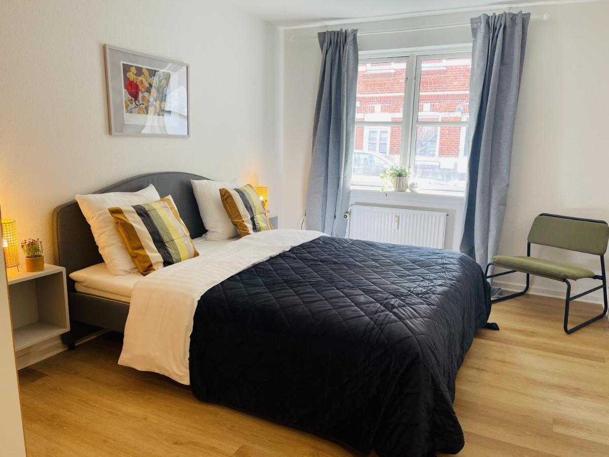 Aday - Central Terrace Apartment In Hjørring Esterno foto